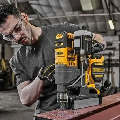 Perceuse magnétique DEWALT DCD1623N-XJ  XR 18V ADVANTAGE brushless (sans batteries, sans chargeur)