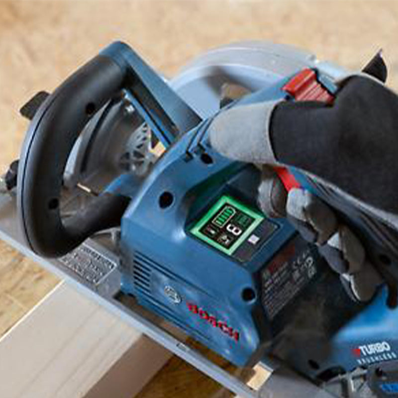 Pack  3 outils 18V BOSCH : GSB 18V-110C + GKS 18V-68GC + GSA 18V-28 + 1 batterie 4,0 Ah (ProCORE) + 2 batteries 5,5 Ah (ProCORE) + GAL 1880CV (L)